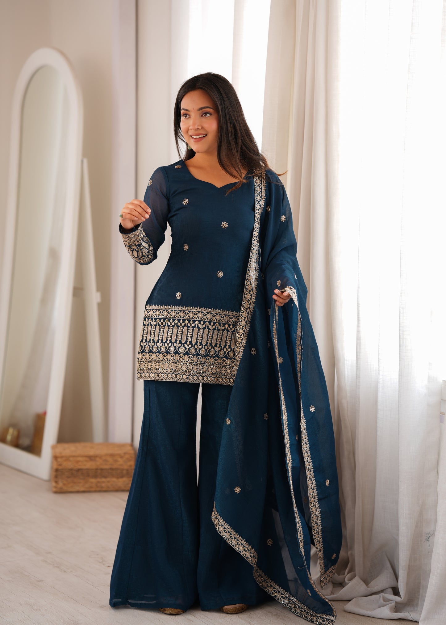 Tealblue Crunchy Silk Kurta Bell Bottom Pant leftview For Women  